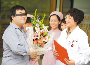 内地首位甲型H1N1流感患者出院