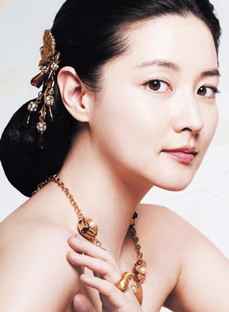 氧气美女李英爱的清凉发型