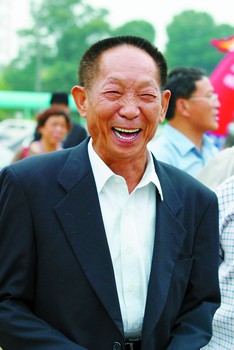 温家宝贾庆林致信祝贺袁隆平八十寿辰