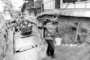 受雨雪冰冻天气影响重庆酉阳8.5万人饮水困难