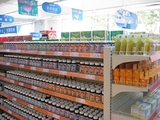 药店发力“自有品牌”保健品