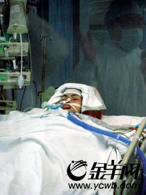 广州重症甲流男生被二哥传染 毒源仍未找到