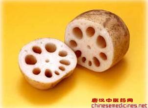 秋季补水 不花钱的藕比面膜有效