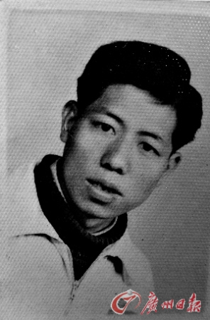 老翁照顾患病妻儿40年获评道德模范