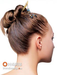 4种异国风情发髻快速DIY