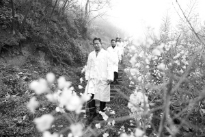 入户路上