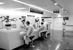 天使在人间——中南大学湘雅三医院开展优质护理工作纪实