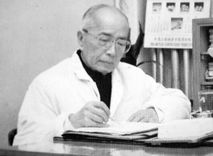 黄铭新：放弃实践就是纸上谈兵