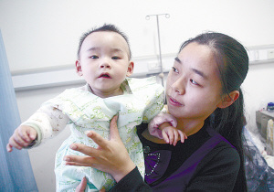 19个月大女婴心肝脾均长反