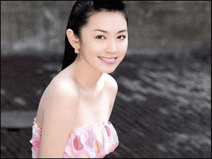 亚洲美女4类护肤习惯
