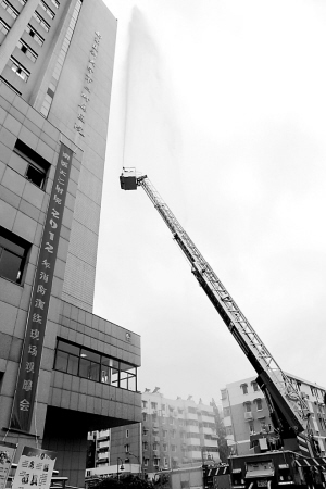 医院高层建筑消防演习