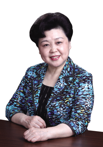 冲破“玻璃天花板”的女人们