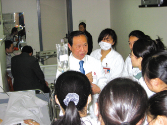 卓大宏：一代名医和他的诗意人生