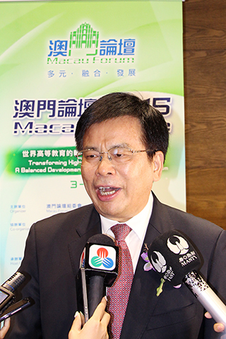 刘良称从长远角度规划 澳应设西医培训机构