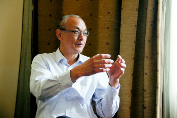 高青县旅美学者张刚：小村里走出“克隆”专家