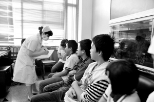 数百学生发烧入院