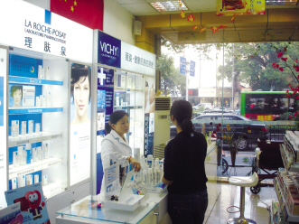不仅仅是售卖药品——零售药店多元化的历程和现状