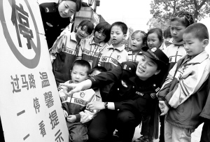 情系民工娃娃安全
