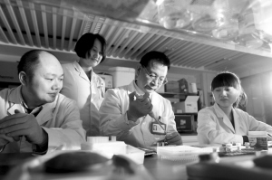 杨培增：“我是你的眼”