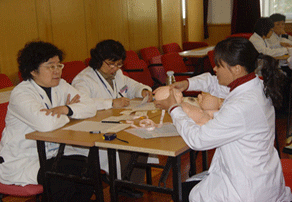 北京预防医学会完成2009年度社区预防保健医师岗位技能操作考试