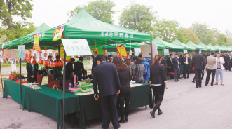 整合供应商资源 为中医药发展奔走呼号