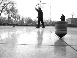 冬日健身“团团转”