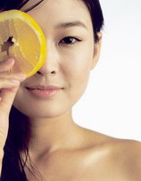 DIY柠檬保湿平衡化妆水