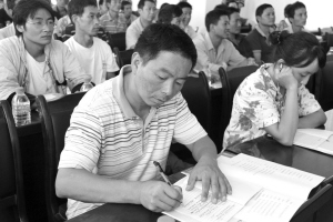 为大山里的乡医送去“给养”--云南省中医院赴“索道医生”家乡开展中医适宜技术培训