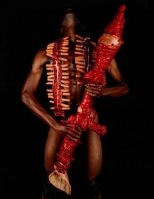 胆小慎入！用生肉做的衣服
