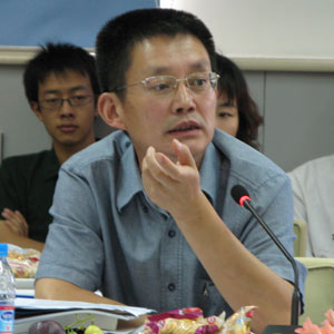 时统宇：《中华医药》很会讲故事