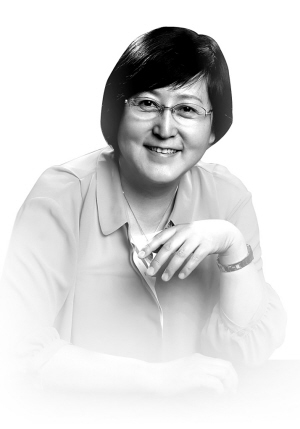 黎晓新：以爱的目光追寻光明