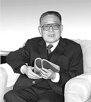 张镜人：做医生要“先仁后术”