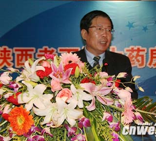 老百姓大药房“送”药下乡
