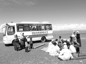 西藏卫生事业50年实现跨越式发展