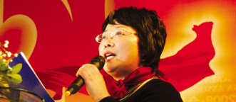 骄傲地“绽放”——访湖北中联大药房总经理宋燕燕