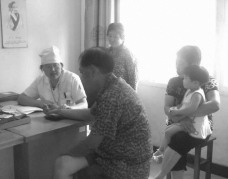 巴晓红：无怨无悔当村医