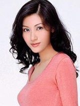 气质美女 搭配7款经典卷发
