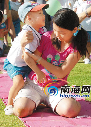 都市边缘特殊群体 海口保姆你过得好吗