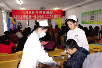 三甲医院出了个“家庭式”治疗模式