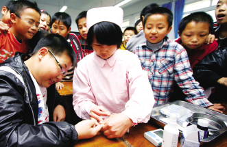 重庆永川区：校园普及糖尿病防治知识