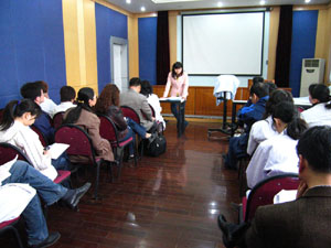 基础医学院工会举行工会干部培训会