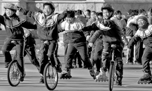 小学生健身防“甲流”