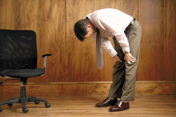 多喝水有氧运动 减轻痛风的四招