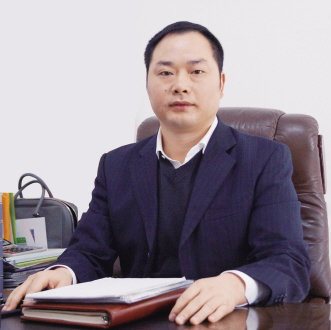 王胜：把药店开遍全疆