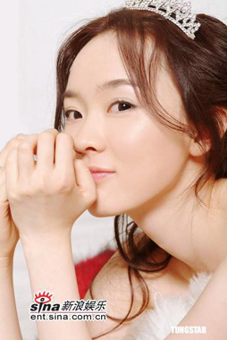 盛夏如何打造无皱娇嫩玉颈