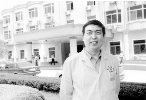 中国“换脸”第一人——记第四军医大学西京医院整形外科主任郭树忠