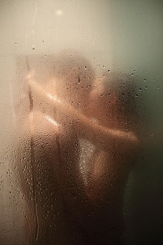 两性养生：男女一碰就高潮的身体部位