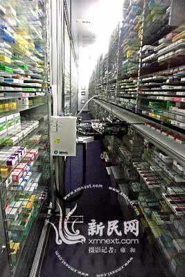 买药不用自己找 亚洲首家自动化药房现沪