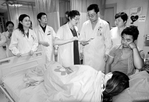 用心改革 谱写百年华西新篇章——记四川大学华西第二医院院长母得志