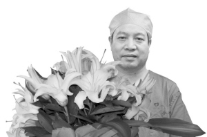 胸怀甘霖为众生——记河南弘大心血管病医院业务院长刘怀霖